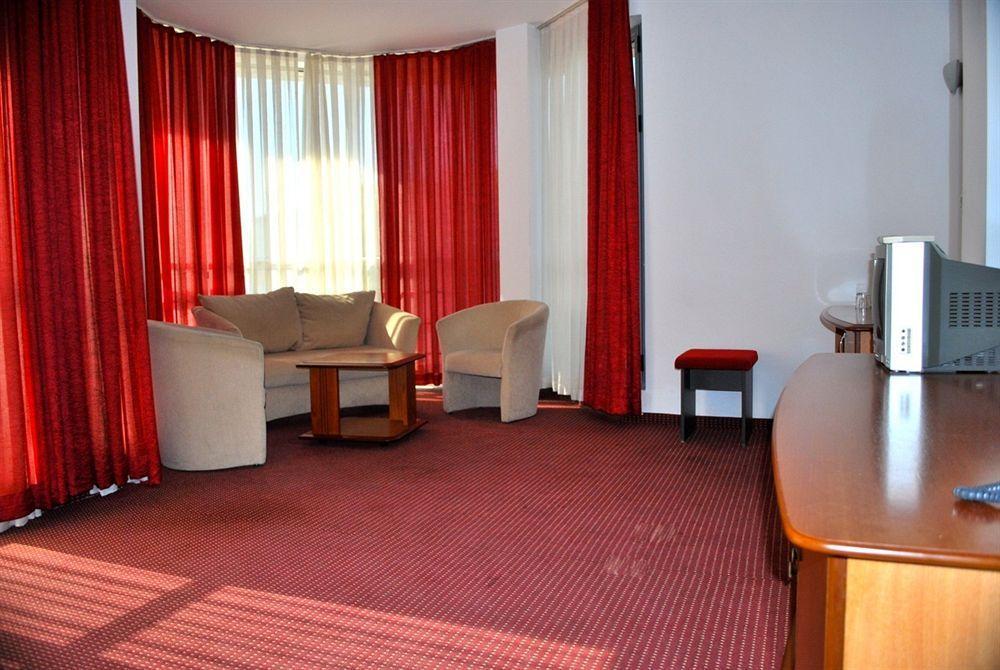 City Mark Hotel Varna Exterior foto