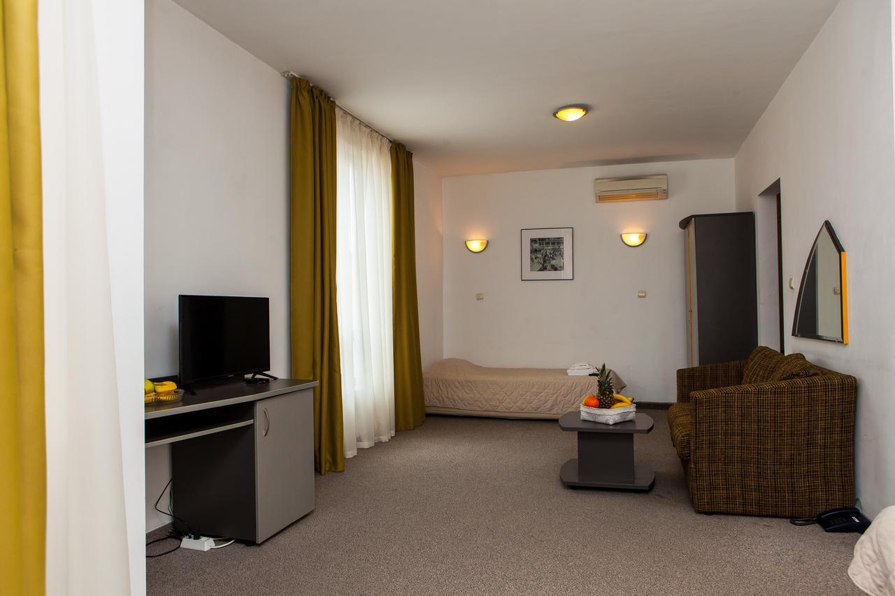 City Mark Hotel Varna Exterior foto